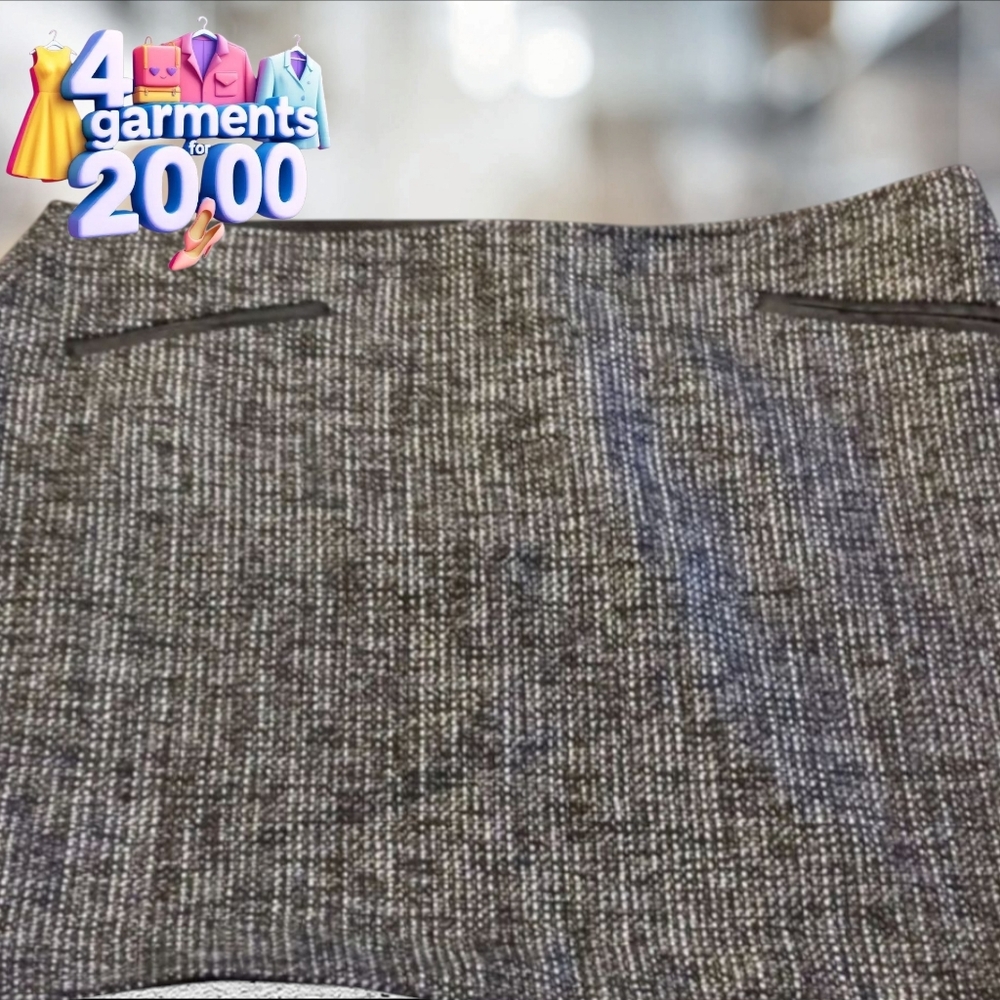Banana Republic min skirt size 14